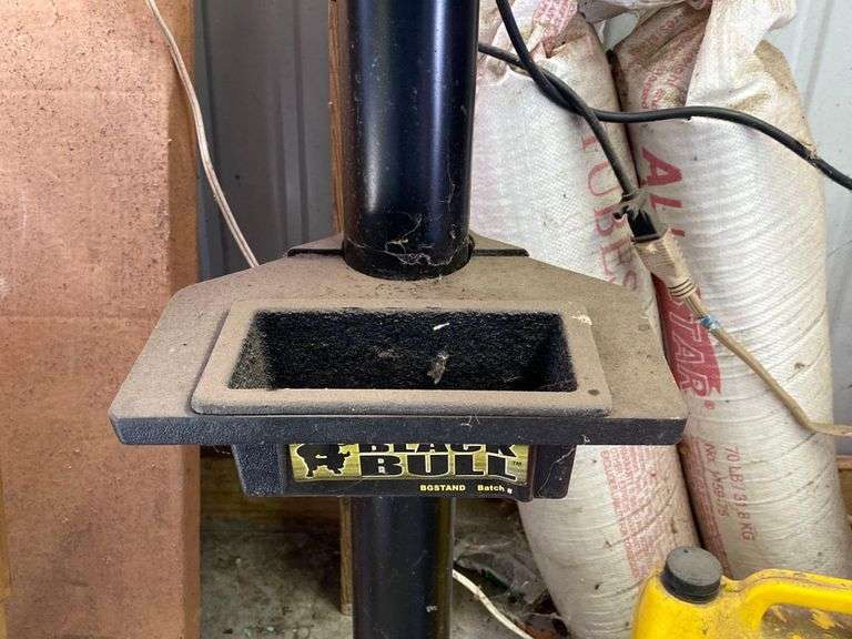 Black Bull 8 Inch Bench Grinder Matthew Bullock Auctioneers