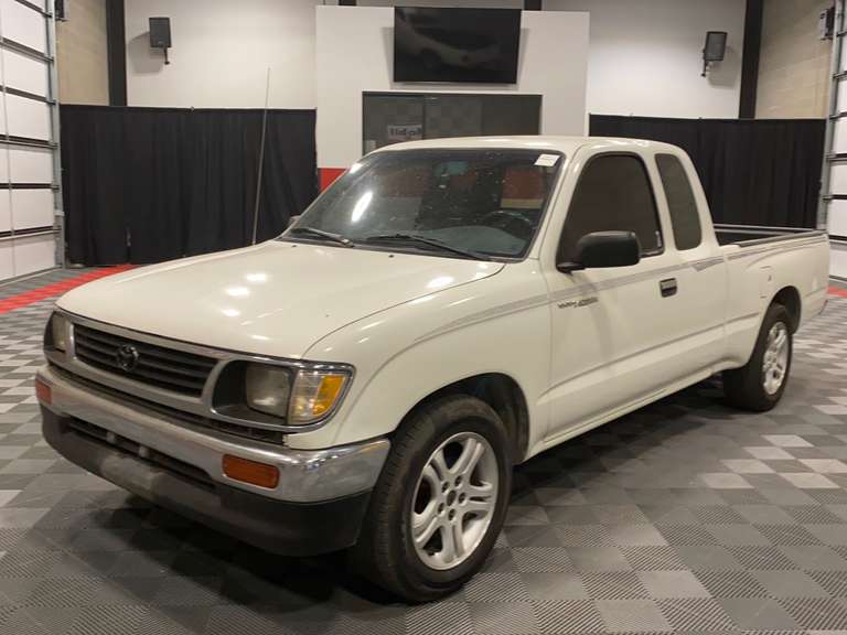 1996 Toyota Trucks & Auto Auctions