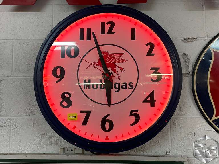 REPRODUCTION MOBILGAS NEON CLOCK Trucks & Auto Auctions