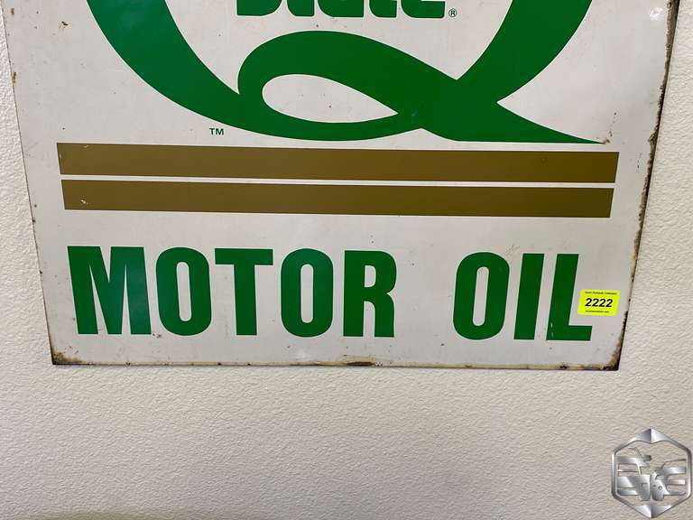 QUAKER STATE MOTOR OIL DOUBLESIDED TIN TOMBSTONE SHAPED SIGN Trucks