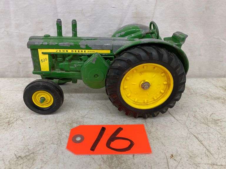 John Deere 820 Tractor Meagher Auctioneers