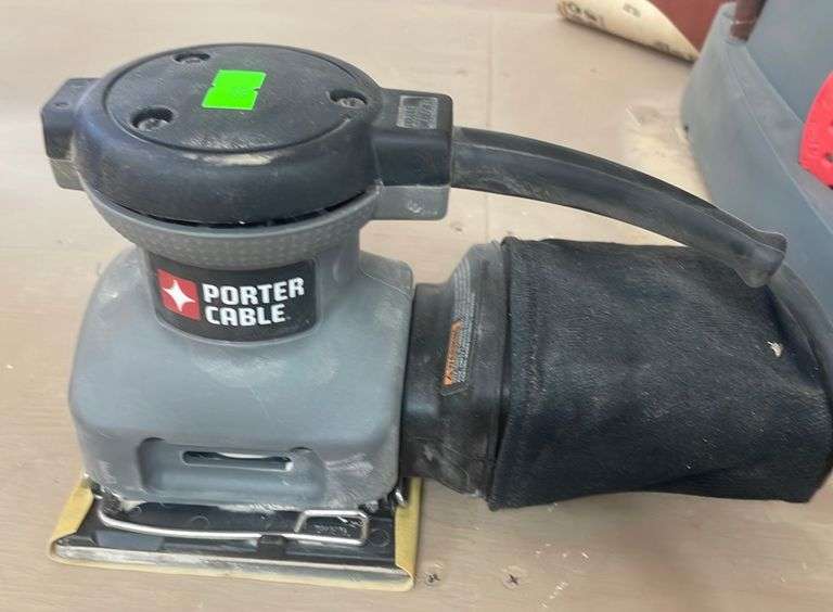 Porter Cable model 380 palm grip sander with dust collector bag