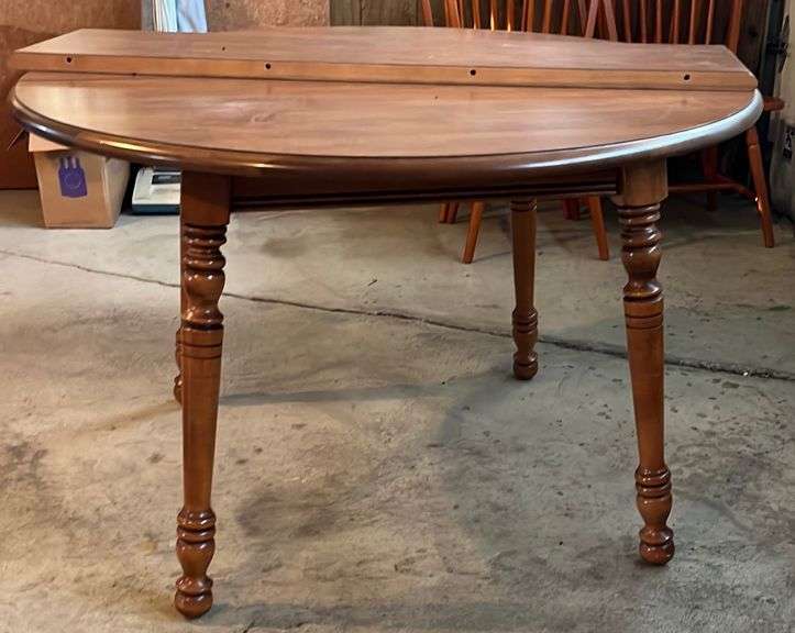 Tell City Dining Table with leaf 47x30 Metzger Property Services LLC