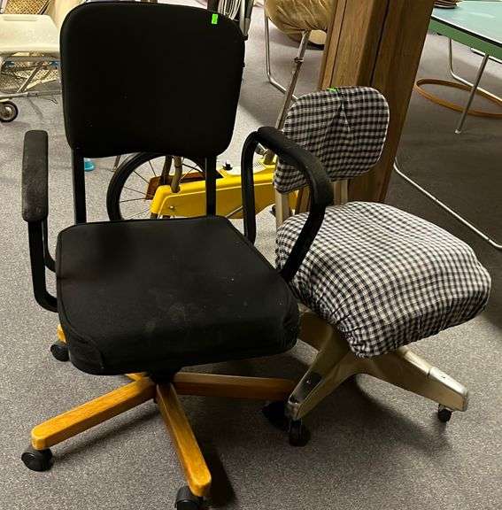 2 Desk chairs Metzger Property Services LLC