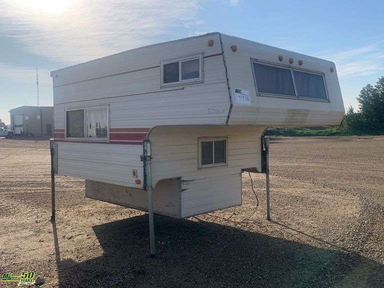Skylark 80 Truck Camper Michener Allen Auctioneering Ltd