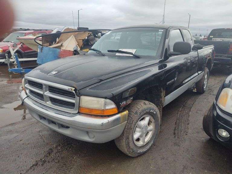 1997 Dodge Dakota McLaughlin Auctioneers, LLC
