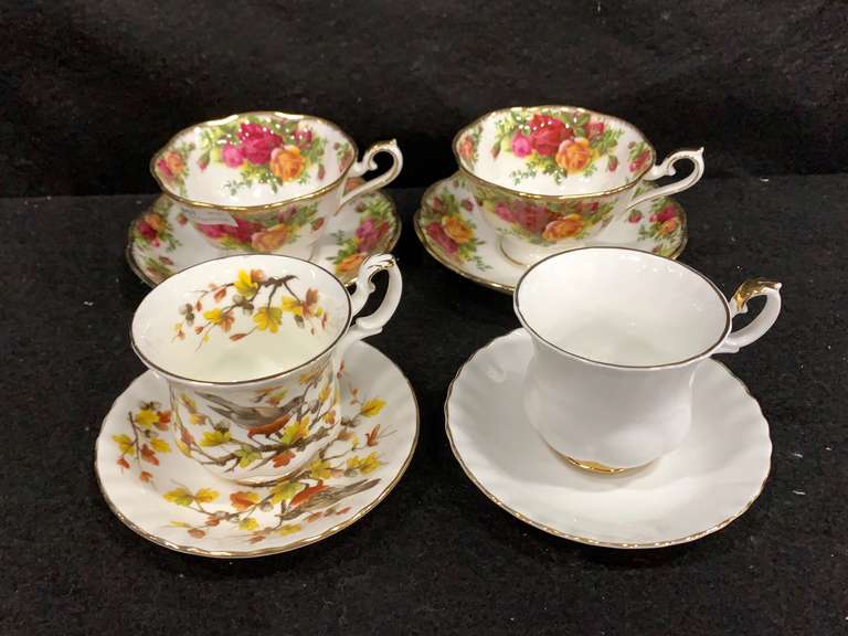 4 Bone China Cups & Saucers Mariner Auctions & Liquidations Ltd.