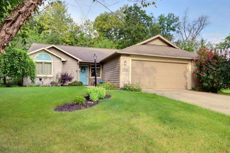 6029 Tanager Blvd., Fort Wayne, IN 46818 Ness Bros Realtors & Auctioneers