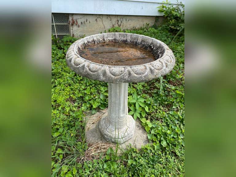 Concrete bird bath Northern Kentucky Auction, LLC