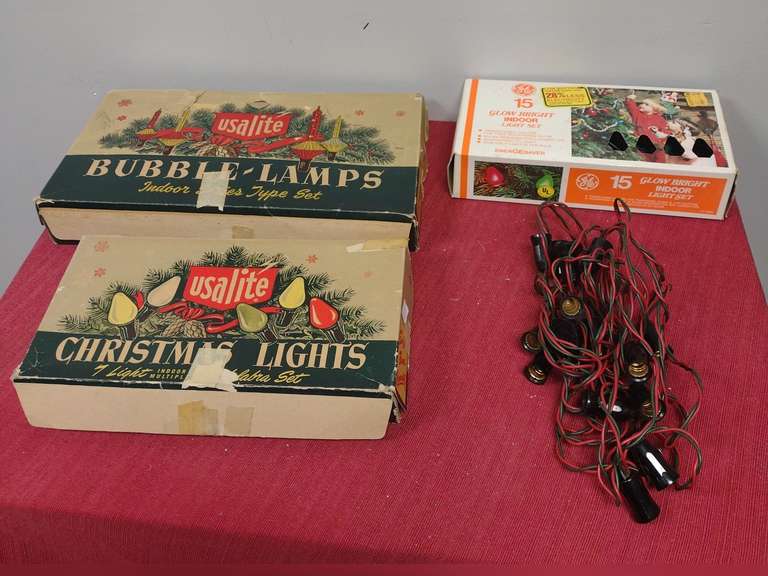 4 Sets of vintage Christmas lights.
