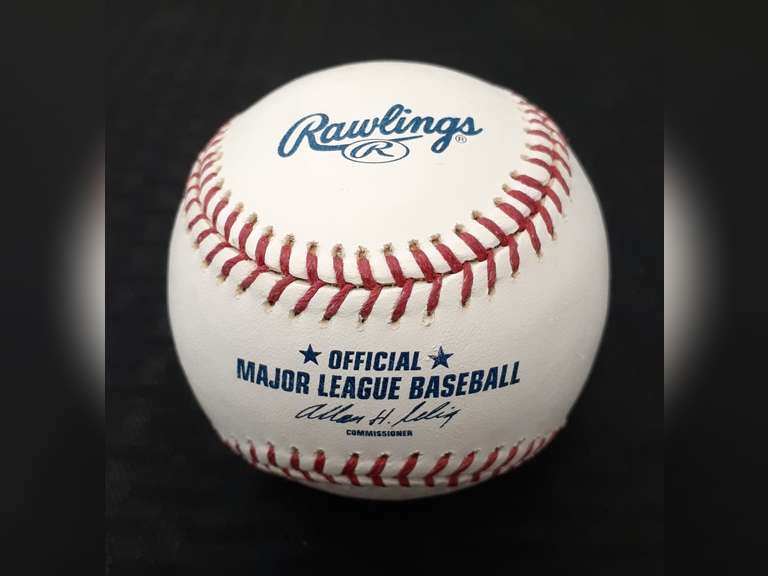 Rawlings Official Major League Baseball Northern Kentucky Auction, LLC