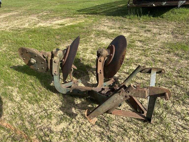 Disk Turning Plow Nutt Auction