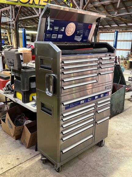 Kobalt 11-Drawer Roller Cabinet & 9-Drawer Tool Chest - NW Asset Services
