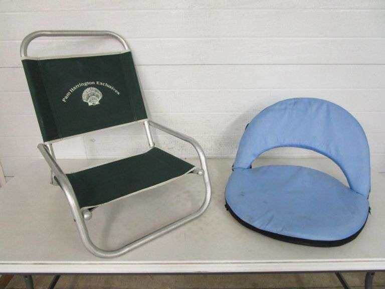 2 Folding Beach Chairs Oberman Auctions