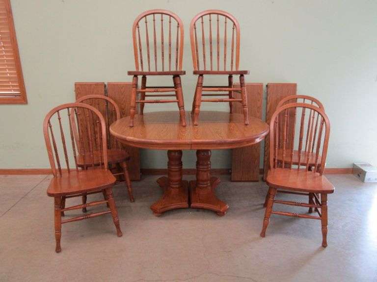 7 Pc. Oak Set w/4 Leaves Oberman Auctions