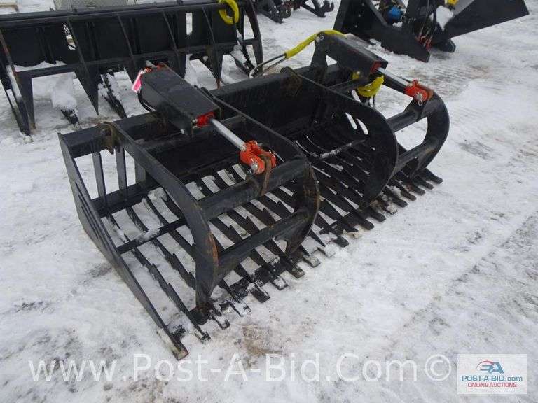 New Midstate 72" Rock Grapple Elsenpeter Auctions & Real Estate, Inc