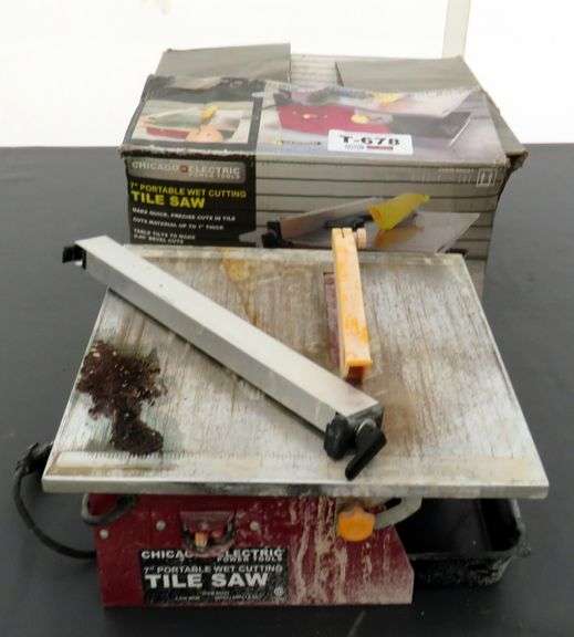T678 Chicago Electric Tile Saw Pickett Auction Service
