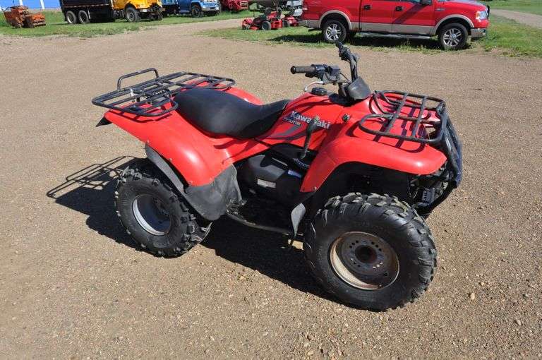 1997 Kawasaki Prairie 300 Peterson Land & Auction LLC
