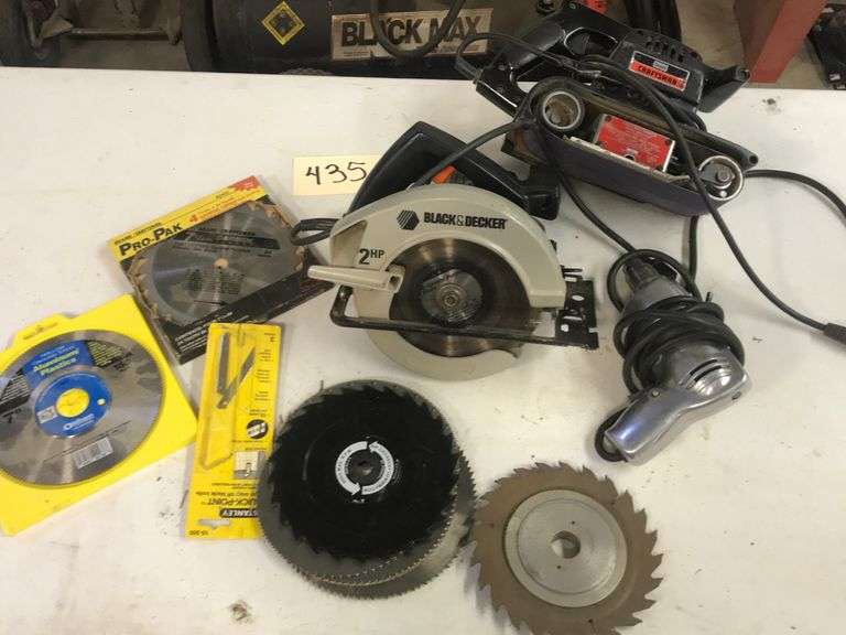 B&D Circular Saw, Craftsman Belt Sander, 3/8 drill, saw blades