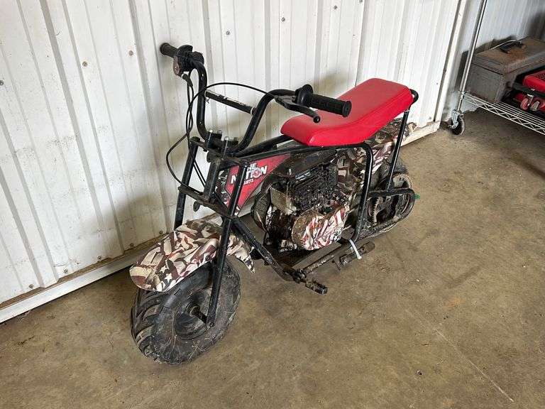 Monster Moto Classic 80cc Mini Bike - Peterson Land & Auction LLC