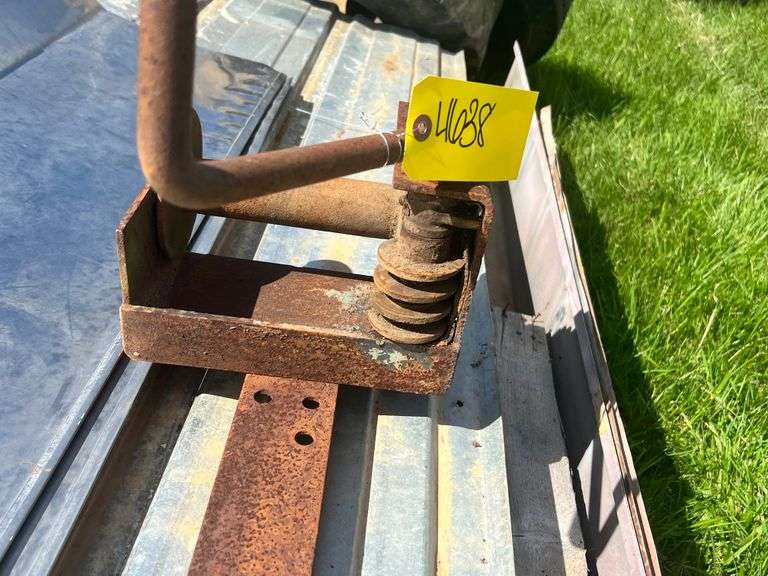 Hand Crank Winch Property Peddler