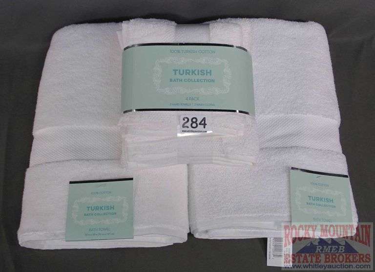 Brand new Turkish Bath Collection White Towel Set with 2 bath towels, 2