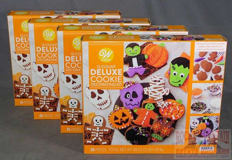4 New Wilton 12Count Deluxe Chocolate Cookie Decorating Kits with 12