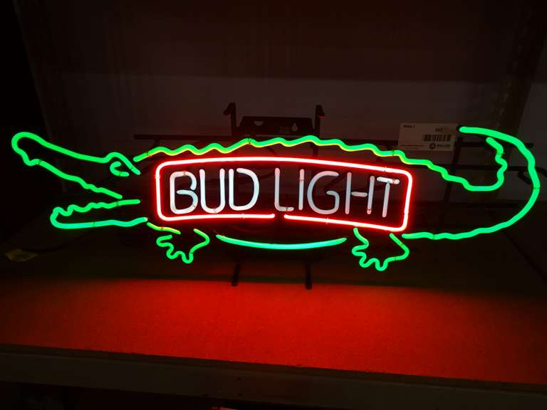 Bud Light Gator Neon, 39in x 14in Roller Auctions