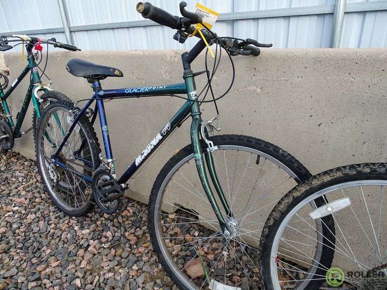 Huffy Superia, Magna Glacier Point, Mongoose XR150 Bikes Roller Auctions