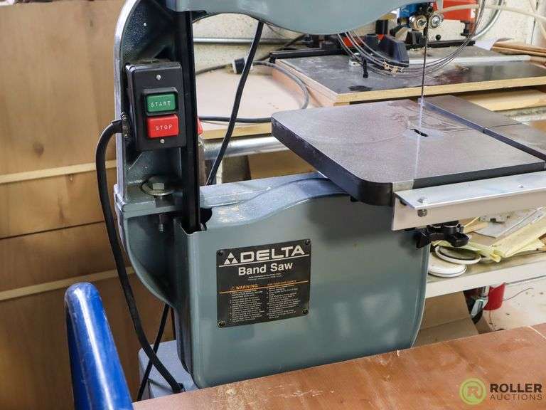 Delta 28-203 Bandsaw - Roller Auctions
