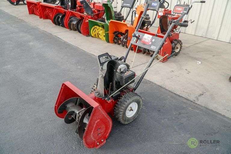 Toro 521 Snowblower, Gas - Roller Auctions