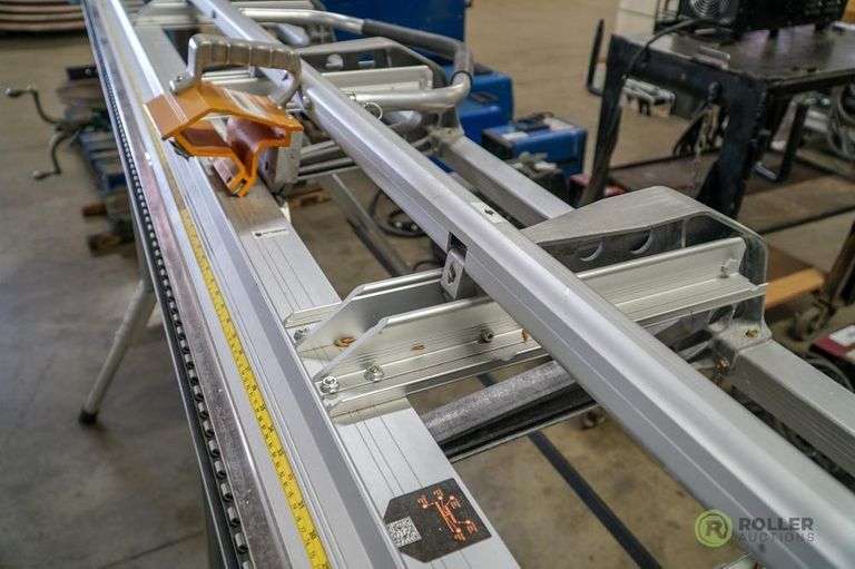 Tapco Pro 19 Siding Metal Brake, 10' 6in Roller Auction