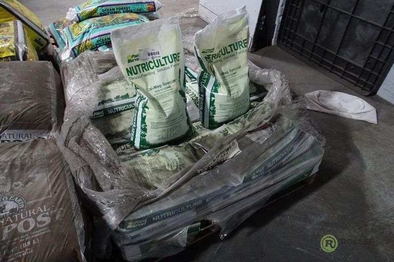Pallet of Plant Marvel Nutriculture Fertilizer Roller Auctions