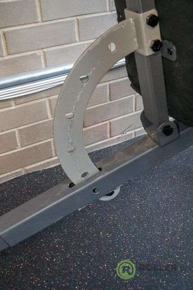 Weider Pro 255L Weight Bench - Roller Auctions