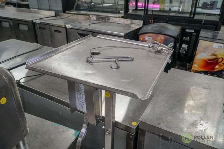 M&E Deli Buddy Rolling Meat Slicer Stand Roller Auction