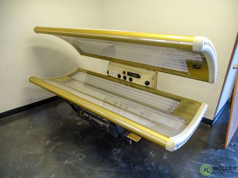 Tan America VIP 3000 SLC Tanning Bed, MFD December 1996, 30Amp, 220V