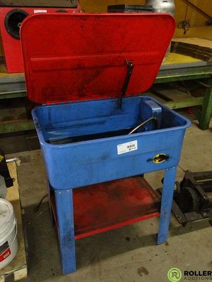 Central Machinery / Parts Washer (Fluid Inside Unit) - Roller Auctions