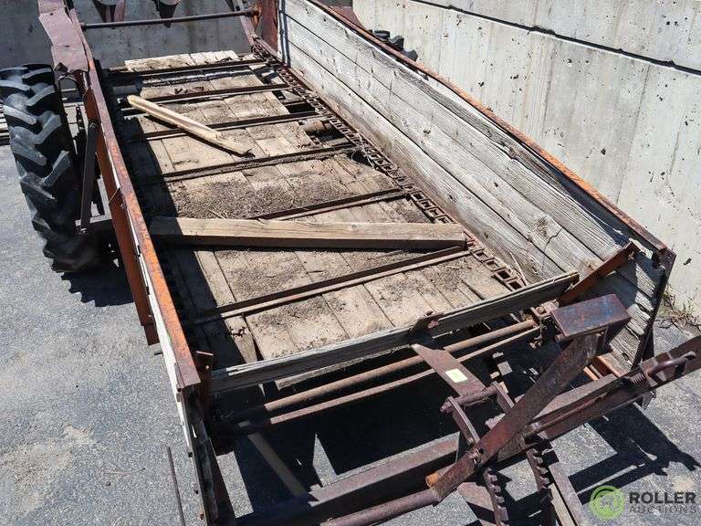Manure Spreader, Pin Hitch Roller Auctions