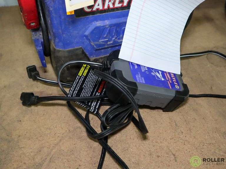 Carlyle 400 Jumper Box (Needs Charged After 2-3 Jump Starts) - Roller