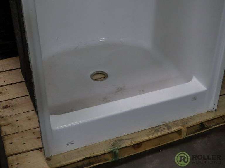 (2) Aquatic 1363CWH 36" x 36" x 72" Shower Stalls Roller Auctions