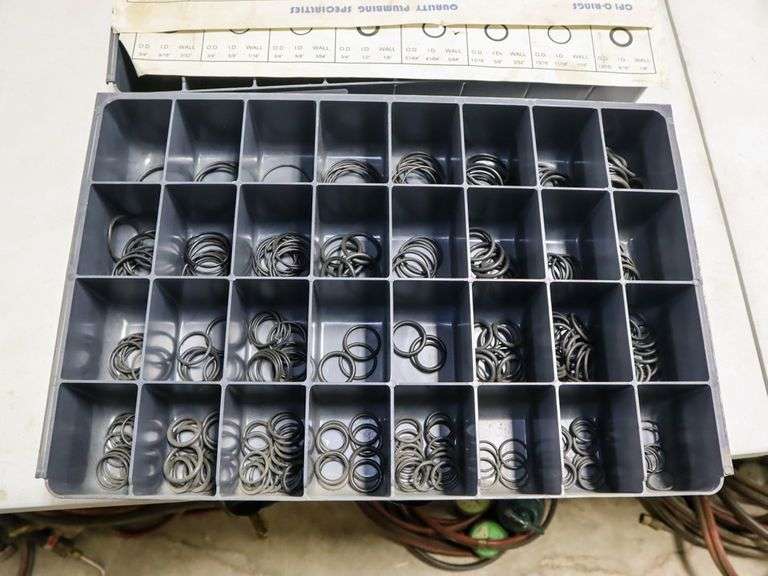 (2) New of ORing Organizers with Contents Roller Auction