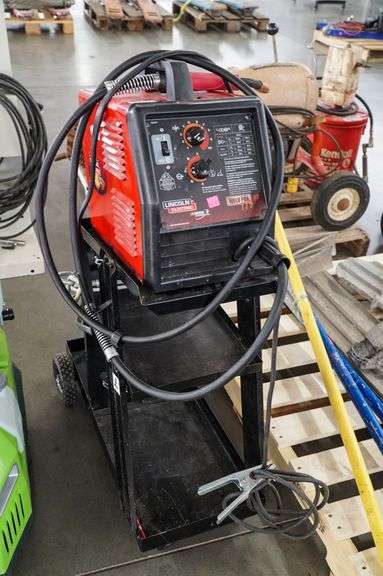 Lincoln Electric Weld Pak 175HD Welder with Gas Bottle and Cart