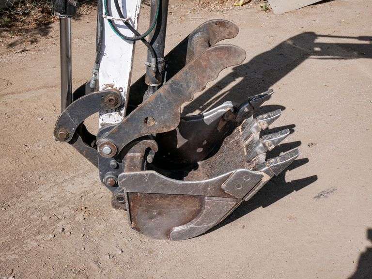 2010 Bobcat E35 Mini Excavator, 3 Cyl. Kubota Diesel, Enclosed Cab with