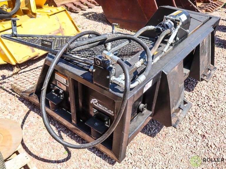 Remlinger Hydraulic Vibrating Screening Bucket To Fit Skid Steer Loader