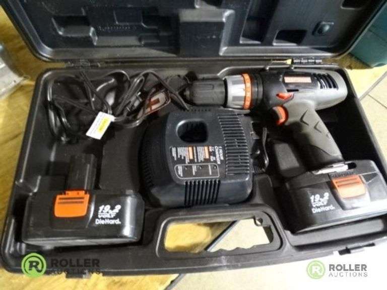 Craftsman 315.115410 19.2V Cordless Drill With (2) Batteries and