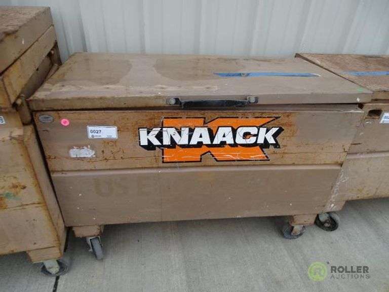 Knaack Metal Gang Box on Casters Roller Auctions