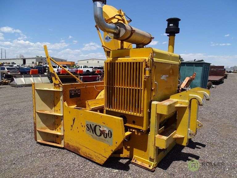 SnoGo MP3D Snowblower Attachement to Fit Wheel Loader w/ Remote, County
