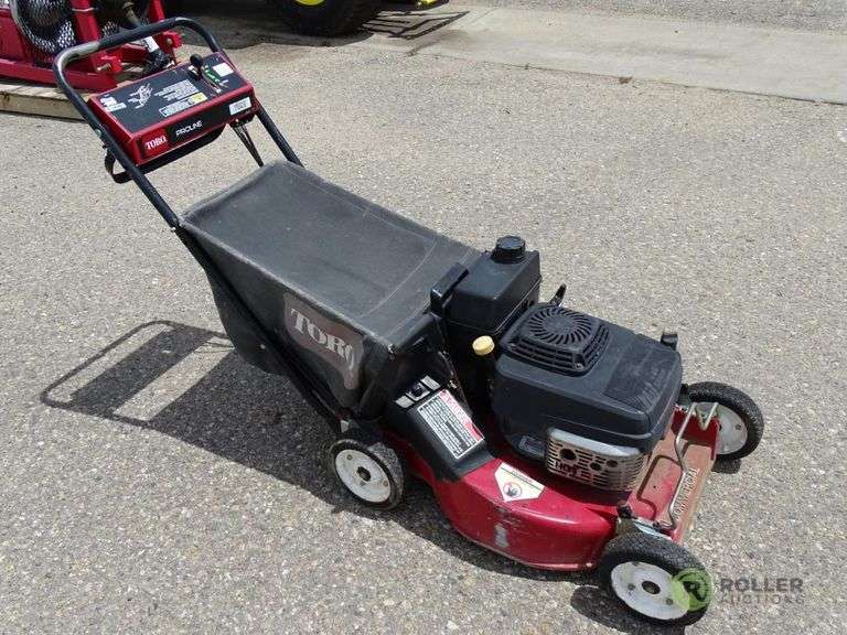 Toro Proline Commercial Lawn Mower, Gas Roller Auctions