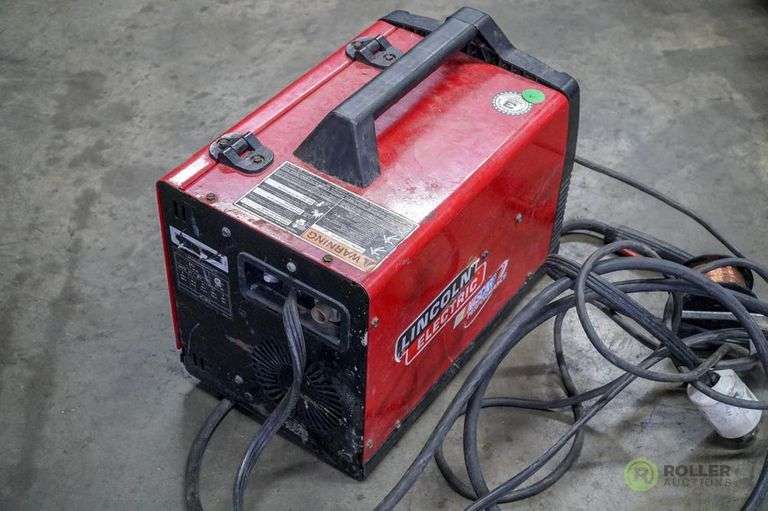 Lincoln Electric Pro MIG 180T Wire Feed Welder w/ Torch and Copper Wire
