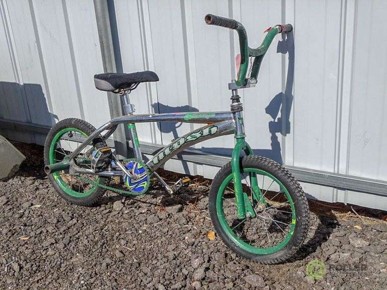 Mosh Skooled BMX Bike Roller Auctions